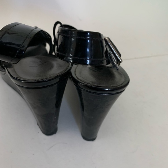 Fioni black strappy wedge shoes heels - Picture 8 of 12